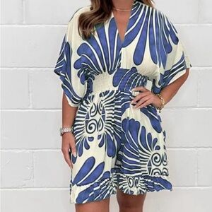NWOT Women’s Romper Size 22 (converted sizing)
